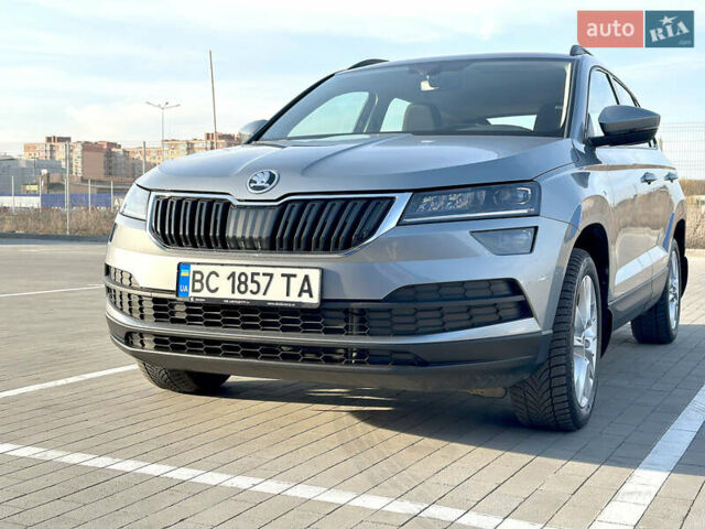 Серый Шкода Karoq, объемом двигателя 1.4 л и пробегом 31 тыс. км за 22700 $, фото 2 на Automoto.ua