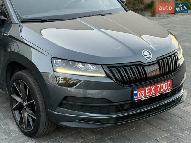 Серый Шкода Karoq, объемом двигателя 2 л и пробегом 165 тыс. км за 31300 $, фото 35 на Automoto.ua