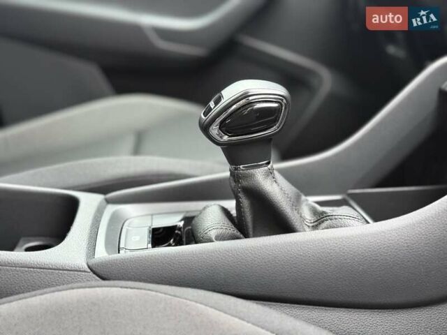 Серый Шкода Karoq, объемом двигателя 1.4 л и пробегом 47 тыс. км за 21800 $, фото 63 на Automoto.ua