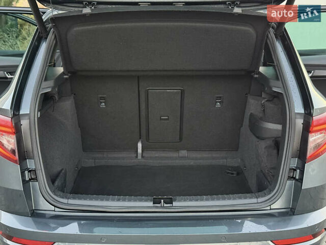 Серый Шкода Karoq, объемом двигателя 2 л и пробегом 165 тыс. км за 31300 $, фото 68 на Automoto.ua