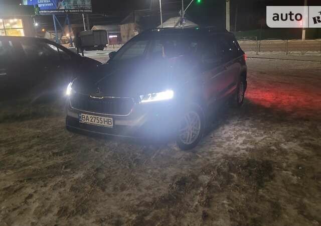 Сірий Шкода Karoq, об'ємом двигуна 1.4 л та пробігом 14 тис. км за 28200 $, фото 7 на Automoto.ua