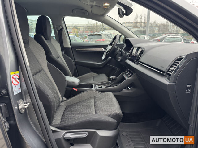 Серый Шкода Karoq, объемом двигателя 1.4 л и пробегом 45 тыс. км за 25900 $, фото 17 на Automoto.ua