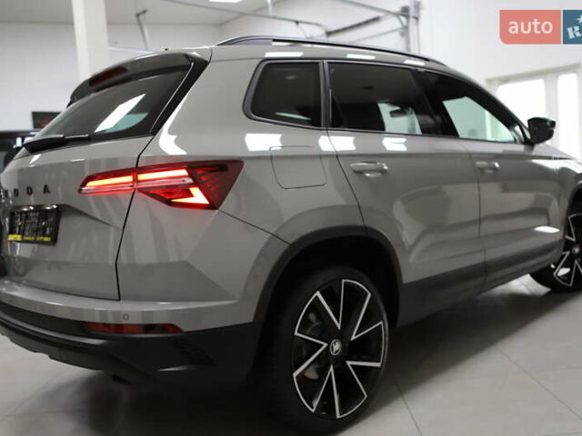Сірий Шкода Karoq, об'ємом двигуна 1.97 л та пробігом 29 тис. км за 32900 $, фото 58 на Automoto.ua