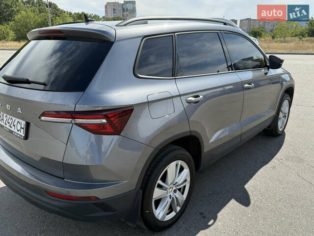 Сірий Шкода Karoq, об'ємом двигуна 1.4 л та пробігом 31 тис. км за 28500 $, фото 6 на Automoto.ua
