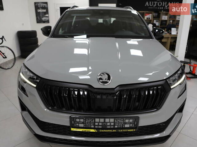 Сірий Шкода Karoq, об'ємом двигуна 1.97 л та пробігом 29 тис. км за 32900 $, фото 2 на Automoto.ua