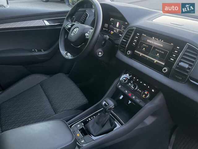 Сірий Шкода Karoq, об'ємом двигуна 1.4 л та пробігом 30 тис. км за 26900 $, фото 34 на Automoto.ua
