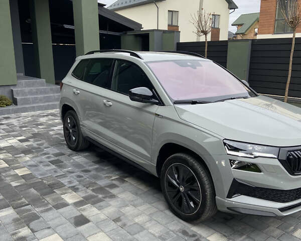 Серый Шкода Karoq, объемом двигателя 1.4 л и пробегом 28 тыс. км за 34700 $, фото 6 на Automoto.ua