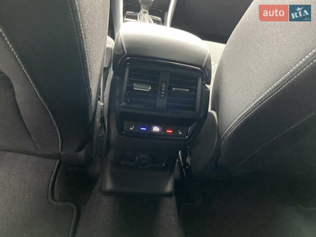 Серый Шкода Karoq, объемом двигателя 1.4 л и пробегом 28 тыс. км за 34700 $, фото 11 на Automoto.ua