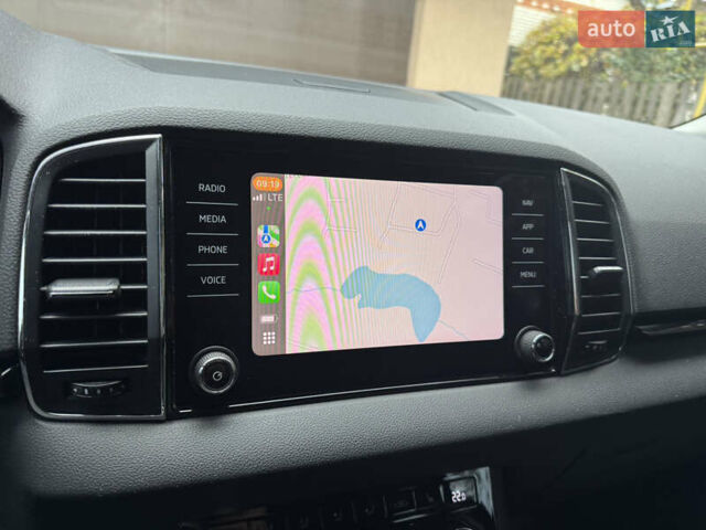 Синій Шкода Karoq, об'ємом двигуна 1.97 л та пробігом 72 тис. км за 31200 $, фото 32 на Automoto.ua