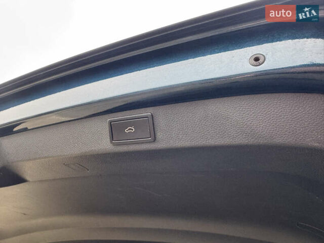 Синій Шкода Karoq, об'ємом двигуна 1.97 л та пробігом 72 тис. км за 31200 $, фото 15 на Automoto.ua