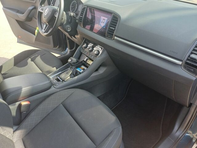 Синий Шкода Karoq, объемом двигателя 1.6 л и пробегом 170 тыс. км за 19500 $, фото 8 на Automoto.ua