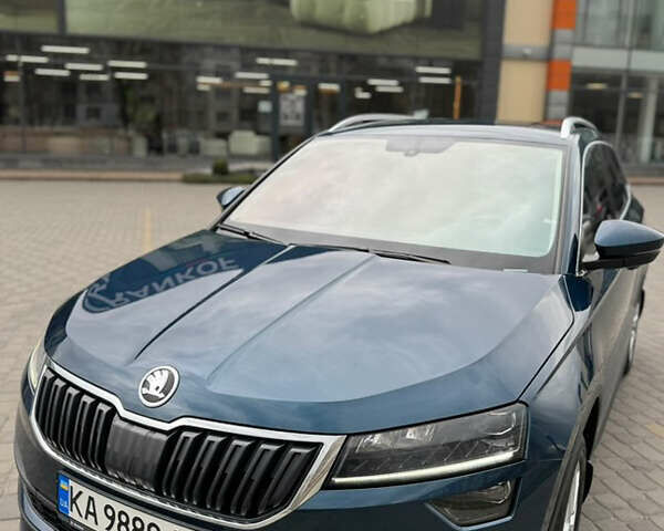 Синий Шкода Karoq, объемом двигателя 1.4 л и пробегом 80 тыс. км за 23499 $, фото 1 на Automoto.ua