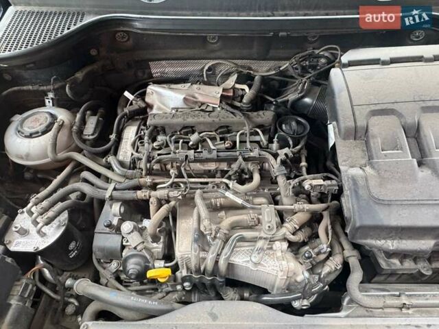 Синій Шкода Karoq, об'ємом двигуна 1.97 л та пробігом 72 тис. км за 31200 $, фото 13 на Automoto.ua