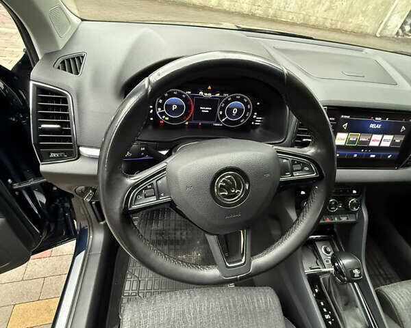 Синій Шкода Karoq, об'ємом двигуна 2 л та пробігом 110 тис. км за 26000 $, фото 33 на Automoto.ua