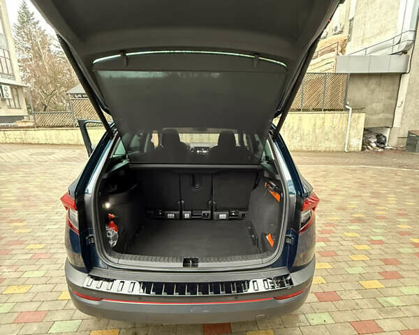 Синій Шкода Karoq, об'ємом двигуна 2 л та пробігом 110 тис. км за 26000 $, фото 30 на Automoto.ua