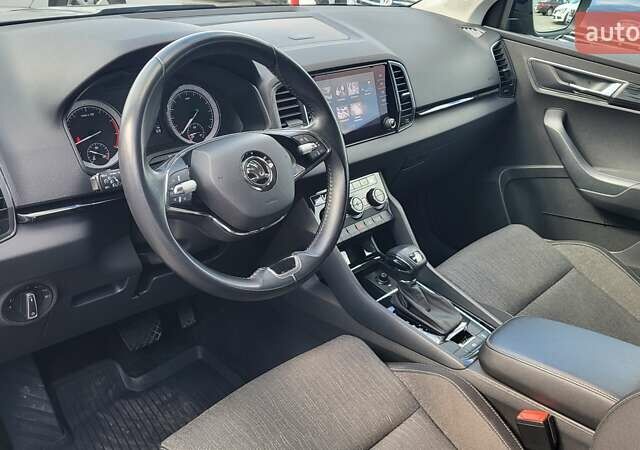 Синій Шкода Karoq, об'ємом двигуна 1.4 л та пробігом 111 тис. км за 22500 $, фото 25 на Automoto.ua