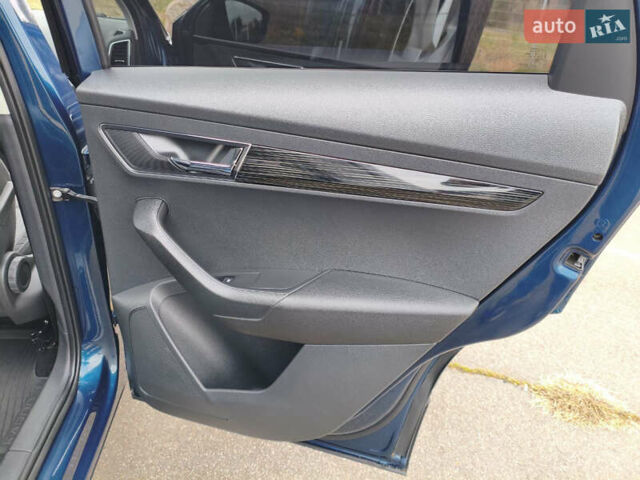 Синий Шкода Karoq, объемом двигателя 1.4 л и пробегом 51 тыс. км за 22750 $, фото 37 на Automoto.ua