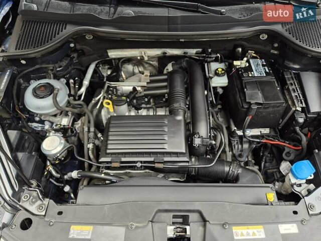 Синий Шкода Karoq, объемом двигателя 1.4 л и пробегом 115 тыс. км за 20500 $, фото 25 на Automoto.ua