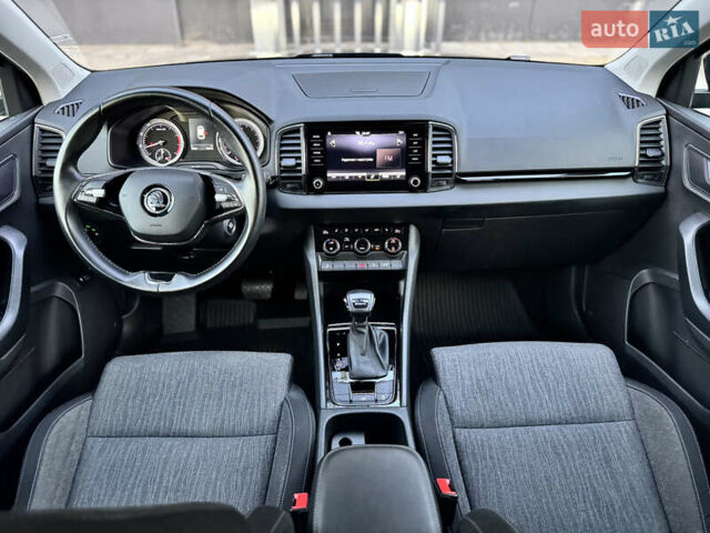 Синий Шкода Karoq, объемом двигателя 1.4 л и пробегом 58 тыс. км за 23950 $, фото 28 на Automoto.ua