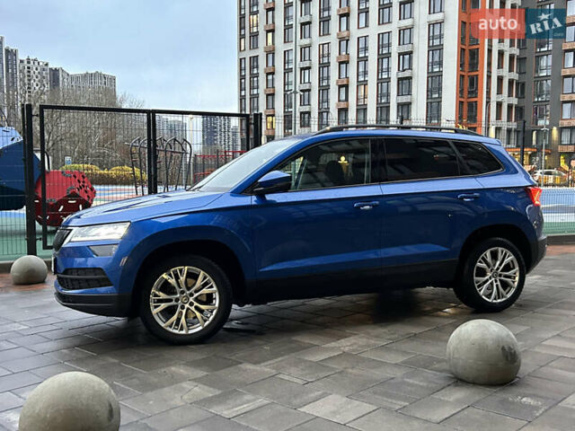 Синий Шкода Karoq, объемом двигателя 1.4 л и пробегом 57 тыс. км за 23999 $, фото 1 на Automoto.ua