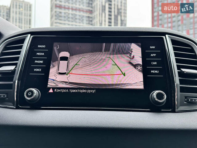 Синий Шкода Karoq, объемом двигателя 1.4 л и пробегом 19 тыс. км за 23999 $, фото 44 на Automoto.ua