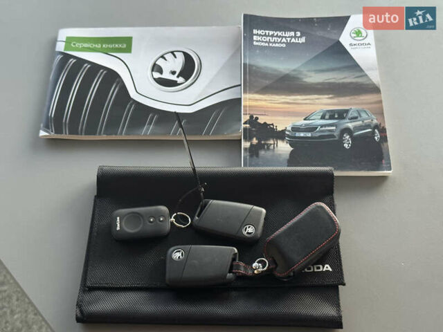 Синий Шкода Karoq, объемом двигателя 1.4 л и пробегом 19 тыс. км за 23999 $, фото 47 на Automoto.ua