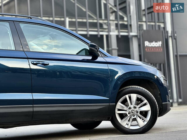 Синий Шкода Karoq, объемом двигателя 1.4 л и пробегом 58 тыс. км за 23950 $, фото 3 на Automoto.ua