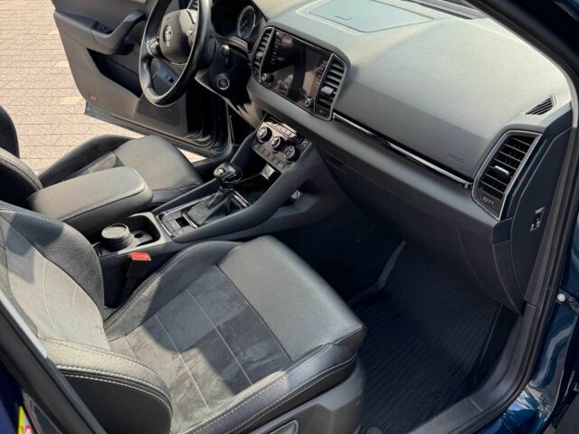 Синий Шкода Karoq, объемом двигателя 1.4 л и пробегом 33 тыс. км за 27200 $, фото 21 на Automoto.ua