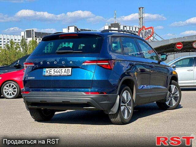 Синий Шкода Karoq, объемом двигателя 1.4 л и пробегом 26 тыс. км за 26900 $, фото 2 на Automoto.ua