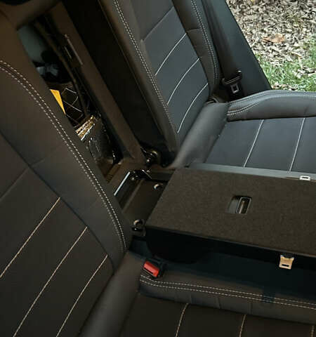 Синій Шкода Karoq, об'ємом двигуна 1.4 л та пробігом 40 тис. км за 26500 $, фото 25 на Automoto.ua