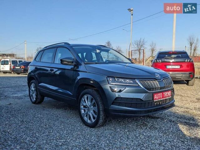 Зеленый Шкода Karoq, объемом двигателя 2 л и пробегом 89 тыс. км за 22750 $, фото 3 на Automoto.ua