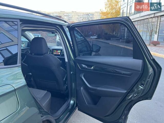 Зелений Шкода Karoq, об'ємом двигуна 1.4 л та пробігом 45 тис. км за 22500 $, фото 21 на Automoto.ua