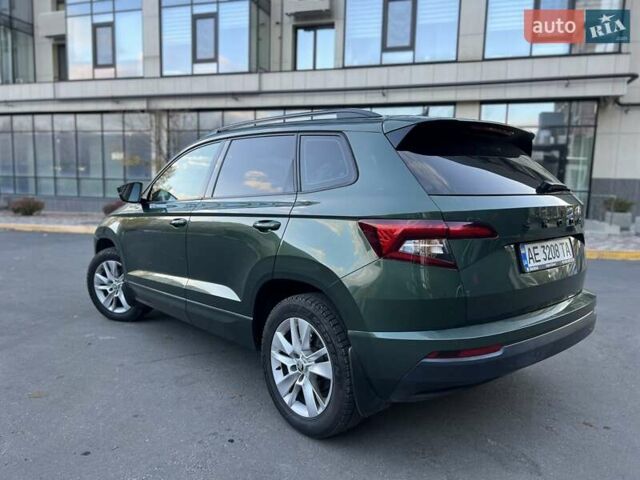 Зелений Шкода Karoq, об'ємом двигуна 1.4 л та пробігом 45 тис. км за 22500 $, фото 2 на Automoto.ua