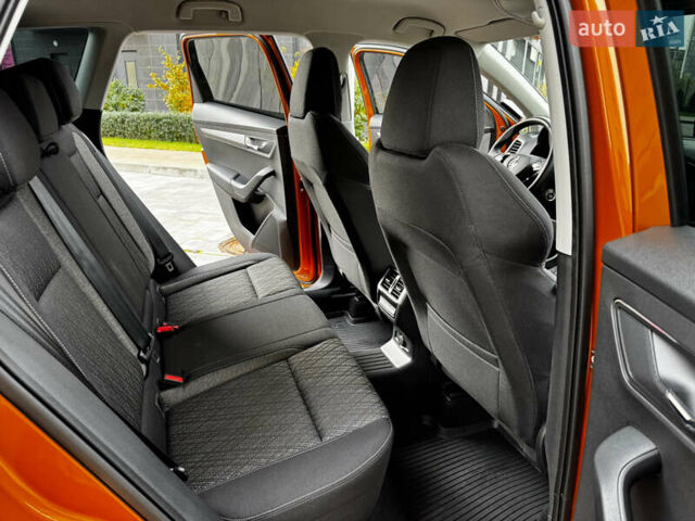 Шкода Karoq 2024 в Киеве на Automoto.ua Оранжевый Шкода Karoq, объемом двигателя 1.4 л и пробегом 8 тыс. км за 26500 $, фото 18 на Automoto.ua