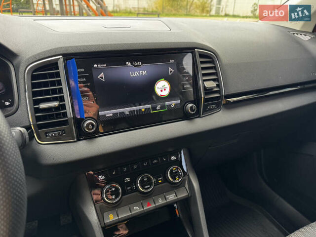 Шкода Karoq 2024 в Киеве на Automoto.ua Оранжевый Шкода Karoq, объемом двигателя 1.4 л и пробегом 8 тыс. км за 26500 $, фото 28 на Automoto.ua