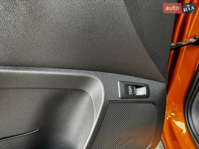 Шкода Karoq 2024 в Киеве на Automoto.ua Оранжевый Шкода Karoq, объемом двигателя 1.4 л и пробегом 8 тыс. км за 26500 $, фото 10 на Automoto.ua