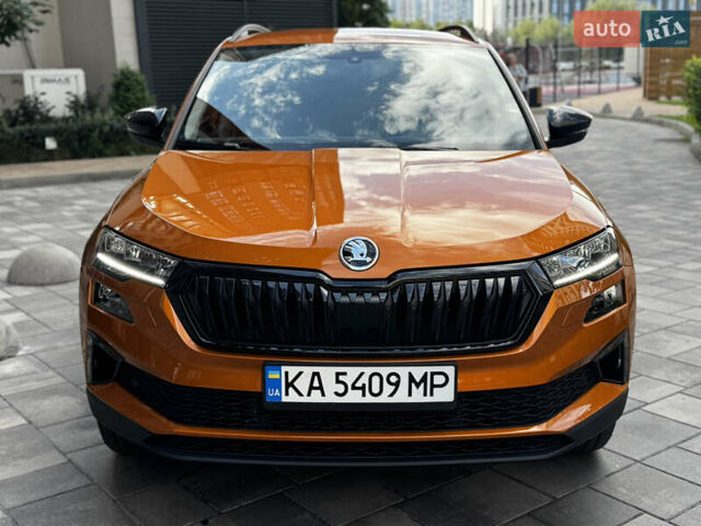Помаранчевий Шкода Karoq, об'ємом двигуна 1.4 л та пробігом 8 тис. км за 26700 $, фото 3 на Automoto.ua