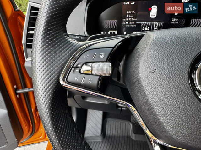 Помаранчевий Шкода Karoq, об'ємом двигуна 1.4 л та пробігом 8 тис. км за 26700 $, фото 38 на Automoto.ua