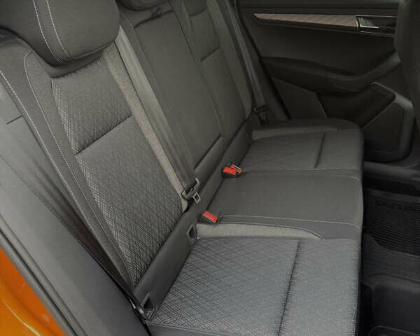 Оранжевый Шкода Karoq, объемом двигателя 1.4 л и пробегом 9 тыс. км за 28300 $, фото 36 на Automoto.ua