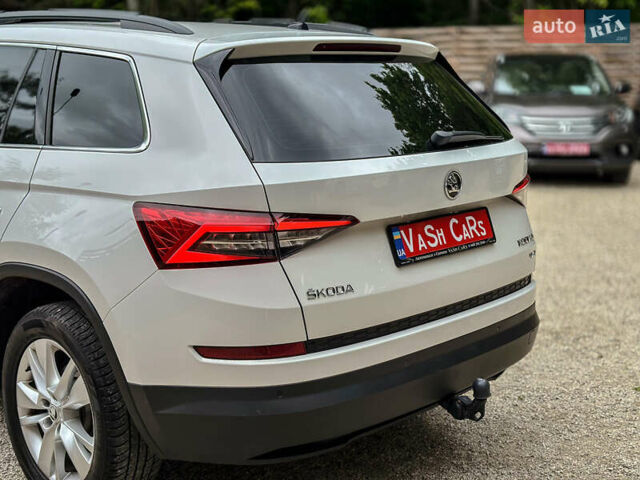 Белый Шкода Kodiaq, объемом двигателя 1.97 л и пробегом 212 тыс. км за 23999 $, фото 34 на Automoto.ua