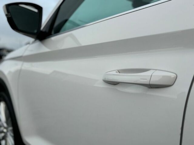 Білий Шкода Kodiaq, об'ємом двигуна 2 л та пробігом 248 тис. км за 21499 $, фото 4 на Automoto.ua