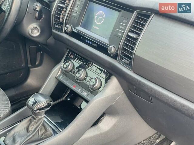 Белый Шкода Kodiaq, объемом двигателя 1.98 л и пробегом 250 тыс. км за 19500 $, фото 39 на Automoto.ua