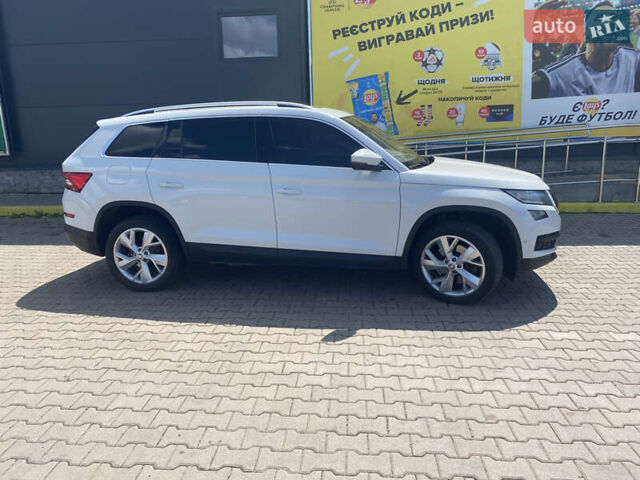 Белый Шкода Kodiaq, объемом двигателя 1.97 л и пробегом 270 тыс. км за 24000 $, фото 12 на Automoto.ua