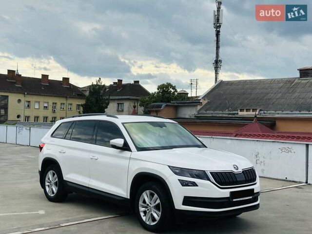 Белый Шкода Kodiaq, объемом двигателя 1.98 л и пробегом 250 тыс. км за 19500 $, фото 21 на Automoto.ua