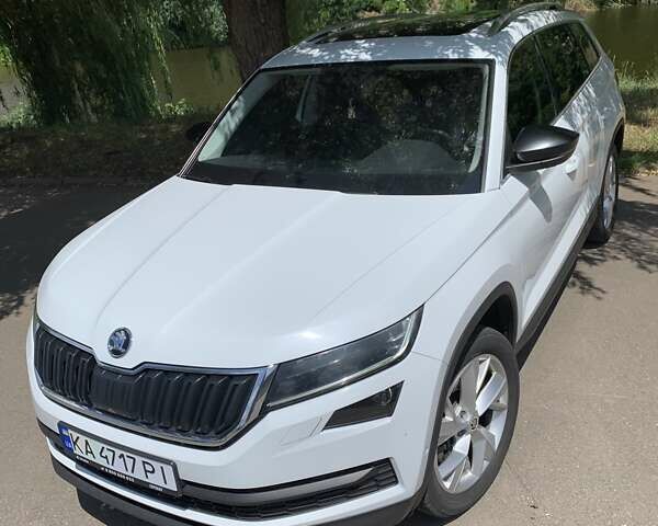 Белый Шкода Kodiaq, объемом двигателя 1.98 л и пробегом 140 тыс. км за 28700 $, фото 9 на Automoto.ua