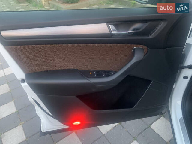 Белый Шкода Kodiaq, объемом двигателя 2 л и пробегом 244 тыс. км за 22800 $, фото 27 на Automoto.ua