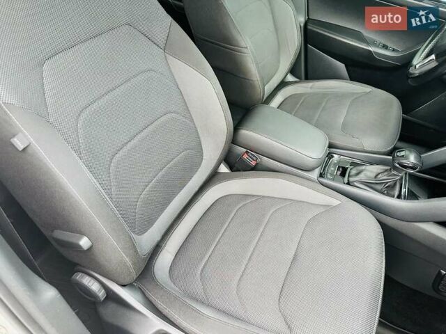 Белый Шкода Kodiaq, объемом двигателя 1.98 л и пробегом 248 тыс. км за 19900 $, фото 44 на Automoto.ua