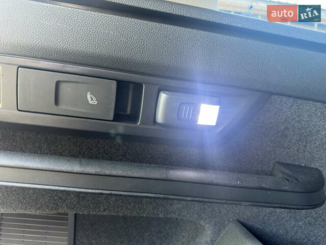 Белый Шкода Kodiaq, объемом двигателя 1.97 л и пробегом 205 тыс. км за 25999 $, фото 16 на Automoto.ua