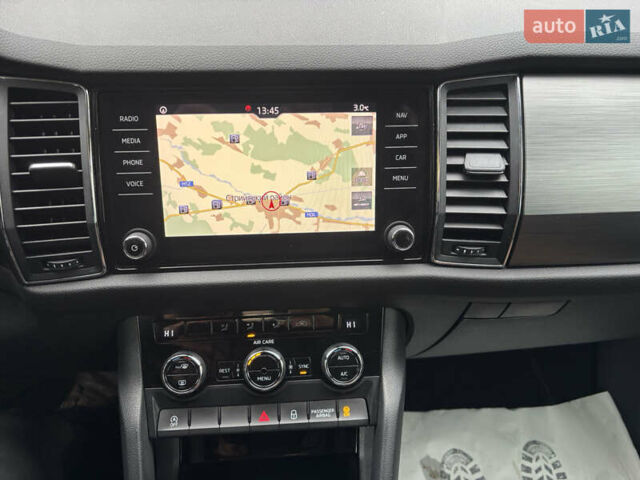 Білий Шкода Kodiaq, об'ємом двигуна 2 л та пробігом 240 тис. км за 21950 $, фото 27 на Automoto.ua