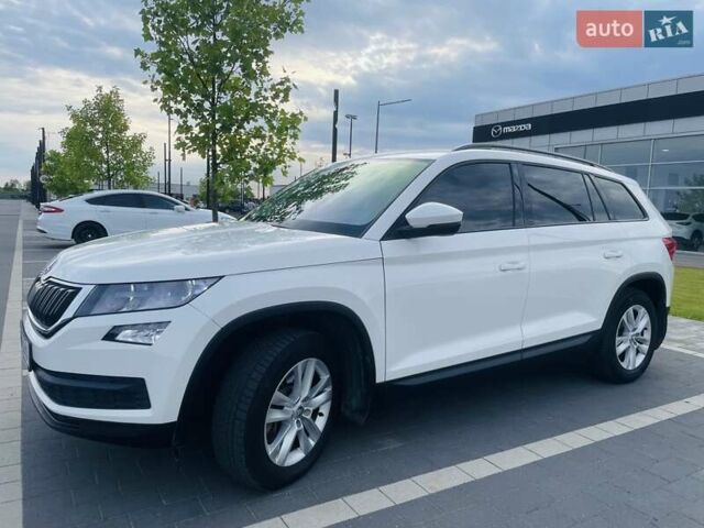 Белый Шкода Kodiaq, объемом двигателя 1.98 л и пробегом 250 тыс. км за 19500 $, фото 41 на Automoto.ua